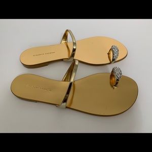 💥Giuseppe Zanotti💥 Shooting Oro Ring - SOLD